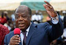 Muere de covid-19 el ex primer ministro marfileño Charles Konan Banny