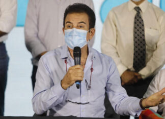 Presentan ante el CNE tres escritos en contra de Salvador Nasralla