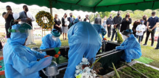 Dan último el adiós al pastor Mario Tomás Barahona, mientras que su esposa sigue delicada a causa del Covid-19