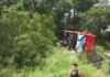Autobús se accidenta en el km 26 a la altura de La Trinidad, Sabanagrande
