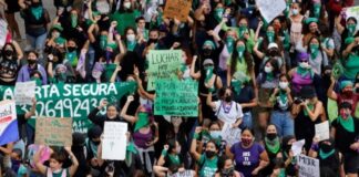 Gobierno mexicano pide revisar 432 casos de aborto tras el fallo de la Corte