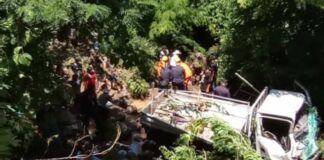 Al menos 3 muertos y más de 20 heridos en accidente de tráfico en El Salvador