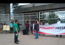 Docentes de la UNAH realizan una protesta exigiendo el pago de salario y otorgamiento de plazas