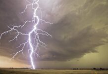 Rayo mata una mujer embarazada en la zona norte de Honduras