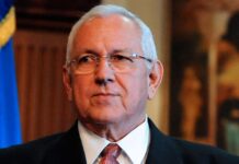 Roberto Micheletti asegura que el Partido Liberal dará una sorpresa en las próximas elecciones