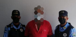 Agentes policiales capturan a un individuo por la supuesta violación especial de una menor de 10 años en Olancho