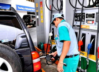 Se mantiene precio de las gasolinas, pero se registran fuertes incrementos en queroseno y GLP