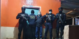 Incautan 44 paquetes de clorhidrato de cocaína en Yoro
