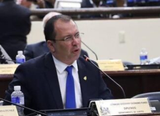 Diputado Reynaldo Ekónomo se presentará este día a audiencia inicial por caso de corrupción en el IHSS
