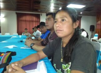 Indígena lenca hondureña gana el Premio Nacional Carlos Escaleras