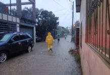 Inundaciones y familias evacuadas provoca frente frío en el Litoral Atlántico