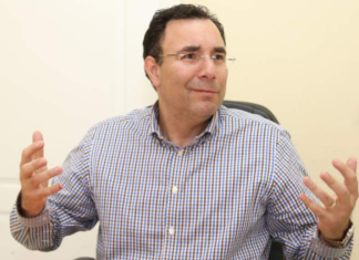 Luis Zelaya asegura que la corrupción, el desempleo y el narcotráfico pesa más que un tema ideológico