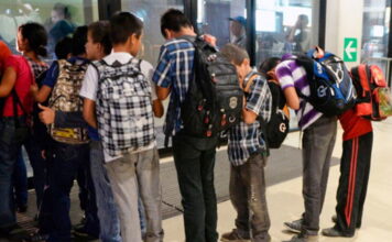 El DINAF confirma que un total de 7,612 menores han sido retornados al país desde México y Estados Unidos