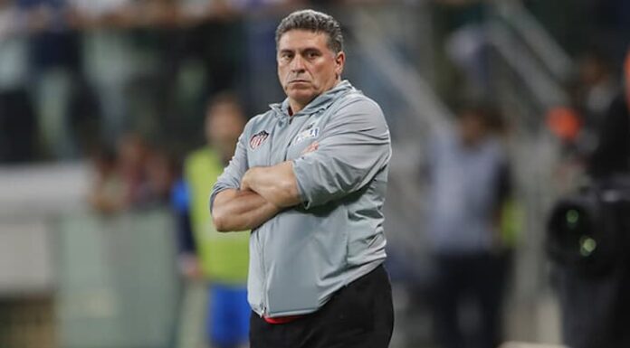 Luis Fernando Suárez reitera que Costa Rica debe mejorar el ataque frente a Honduras