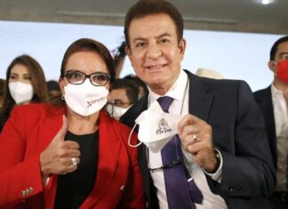 Salvador Nasralla señaló que tuvo que unirse con Xiomara, porque no tenía representantes que le defendieran los votos