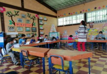 El sistema de educación pública retornará a clases semipresenciales a nivel nacional en el 2022
