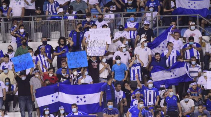 FIFA castiga a Honduras con multa millonaria y cierre parcial del estadio Olímpico para el juego ante Panamá