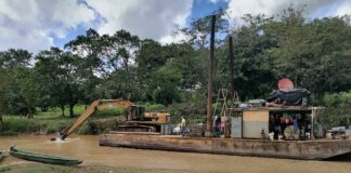 Aseguran equipo de extracción de minería en el Río Patuca
