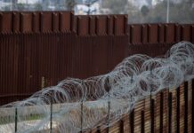 EE. U.U frenará la construcción del muro en la frontera con México