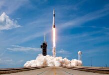 La NASA y SpaceX preparan lanzamiento de la tercera misión comercial tripulada