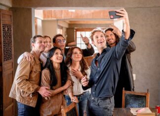 Paola Rey revela imágenes del rodaje de «Pasión de Gavilanes 2» y su transformación en Jimena