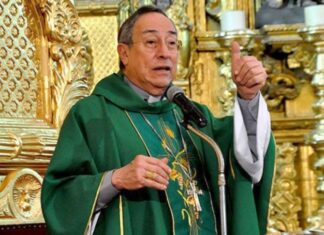 Votar en plancha es estar en complicidad con el mal, dice el Cardenal Rodríguez en homilía