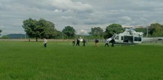 Bomberos aclaran que el helicóptero donde viajaba el presidente Hernández aterrizó sin problemas y sólo llegaron a brindar seguridad