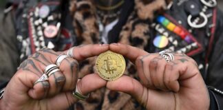 ¿Quién inventó el bitcóin? y otros clics tecnológicos en América