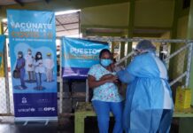 El Tórax suspenderá consultas este viernes para aplicar dosis de refuerzo a su personal