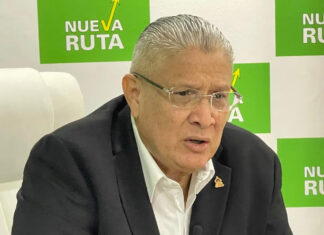 Esdras Amado López : «Se venció el temor, la gente está saliendo a votar»