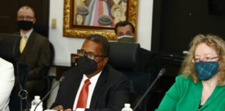 “EE. UU. no tiene preferencia sobre ningún candidato” en las elecciones de Honduras, asegura Brian A. Nichols