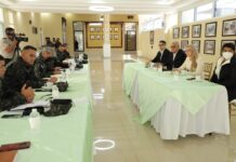 Reuniones con candidatos presidenciables “no son misas negras”, afirman las FFAA