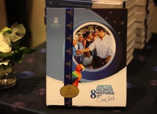 Presidente Hernández presenta libro “Juntos hicimos historia, 8 años de Juan Orlando”