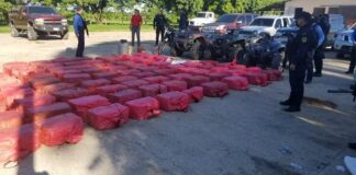 A más de 2.3 toneladas de supuesto clorhidrato de cocaína asciende el decomiso realizado en Atlántida