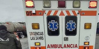 Interceptan «ambulancia pirata» en México con migrantes hondureños hacinados