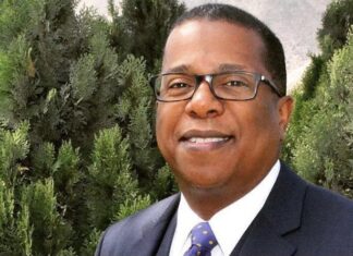 Secretario de Asuntos del Hemisferio Occidental de EE. UU. llega a Honduras