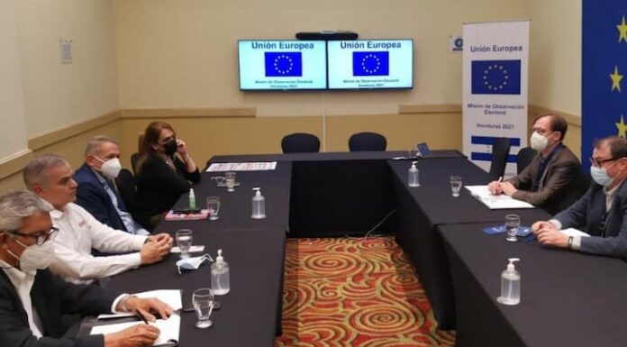Misión de Observación Electoral de la Unión Europea recibe a candidatos presidenciales para diálogo sobre elecciones en Honduras