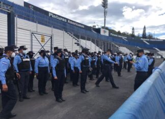 Instalan seis anillos de seguridad previo al partido de repechaje entre Olimpia y Marathón