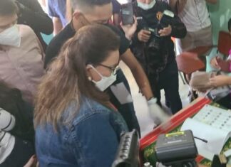#Elecciones | Xiomara Castro vota en Catacamas, Olancho y le pide a los hondureños que vayan a las urnas de forma masiva