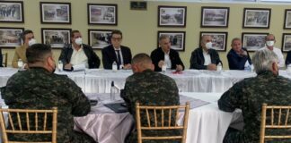 Yani Rosenthal se reúne con cúpula de las FFAA enfatizando que en el proceso electoral se debe garantizar la seguridad pública