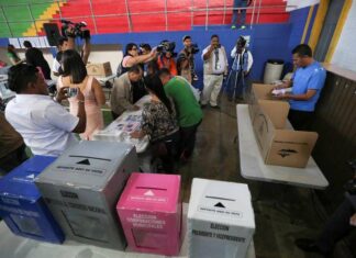 La Policía Nacional habilitará centros de votación para que los hondureños puedan presenciar el escrutinio público