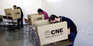 El CNE confirma que al menos unas 60 mil personas intentaron votar dos veces en las elecciones generales