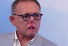 Hombre pierde sus dedos, piernas y parte de su cara por una lamida de su perro