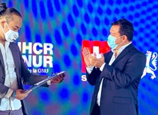 El hondureño Santiago Ávila recibe el máximo premio anual de la Acnur