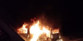 Investigan si los migrantes que murieron calcinados en un accidente en Chiapas son de origen hondureño