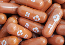 Honduras analiza adquirir píldoras molnupiravir para pacientes con Covid-19