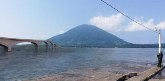 Honduras y el BCIE firman acuerdo de préstamo para la construcción del puente entre Coyolito y Amapala