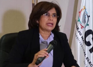 Rixi Moncada asegura que en el CNE no obedecen caprichos de nadie y quien no esté de acuerdo puede impugnar las actas