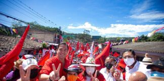 Xiomara Castro recibe el apoyo de miles de seguidores en el municipio de San Marcos de Colón, Choluteca