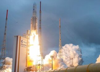 Despega el James Webb, el mayor telescopio jamás enviado al espacio